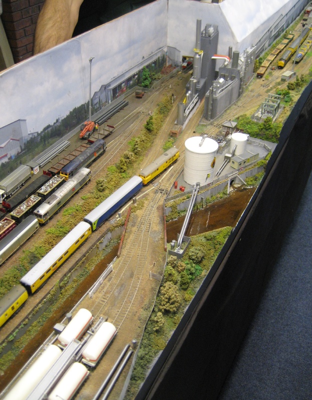 Imperial Yard (UK, N) 2